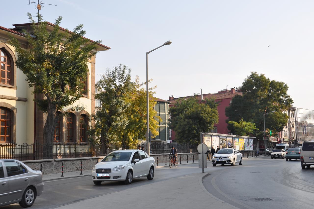 Mevlana Palace Konya Esterno foto